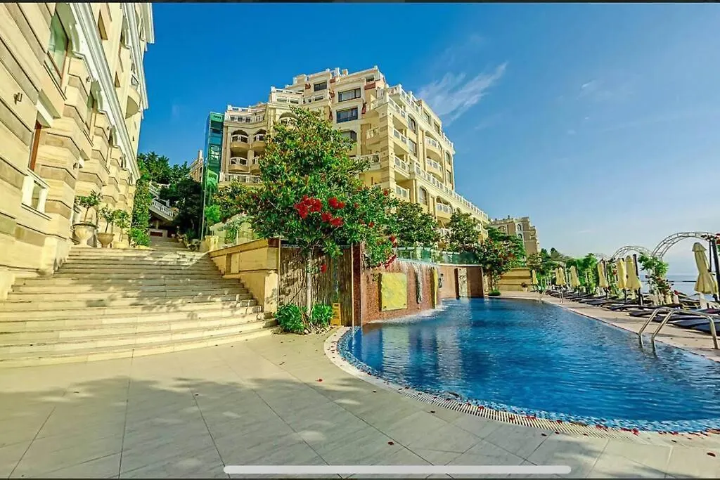 Seaside Sunset - Free Parking Apartment Golden Sands